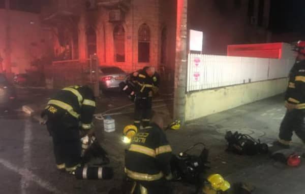 1630780376 Rrdt9xxf3o