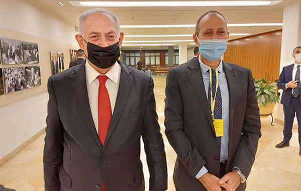 1630784158 Gr3uvtxo1c