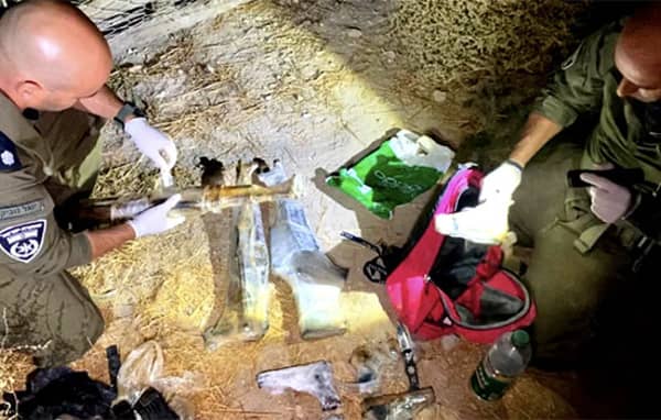 1637449636 0ho0mbzb0y