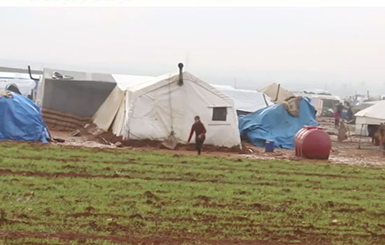 مخيمات لاجئين