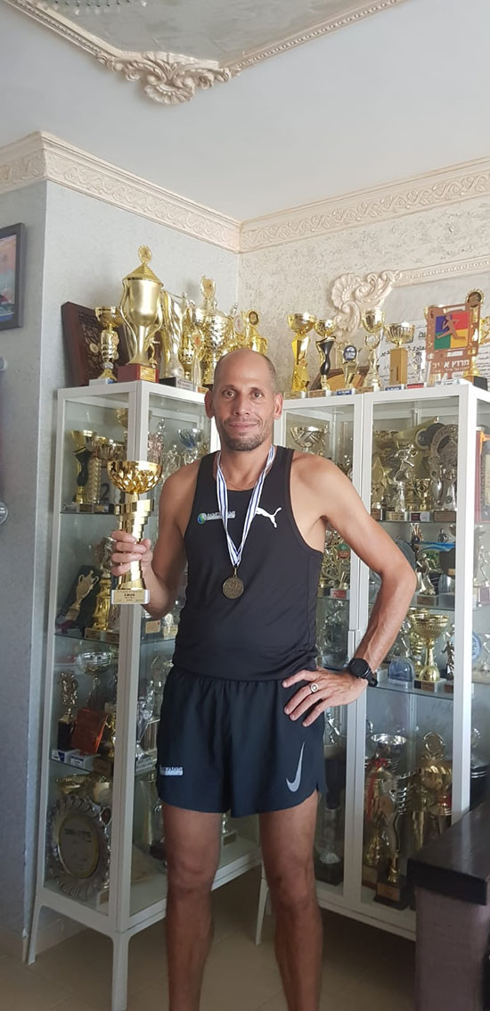 680e2797 B314 4850 Bebc 315788cca1a8