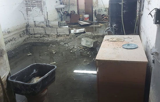 D9865d06 0d57 457b 84bd 8bfa2e53c742