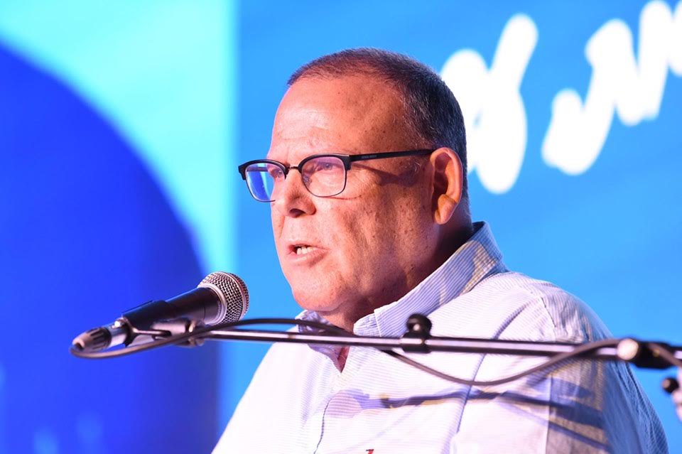 أرنون بار دافيد