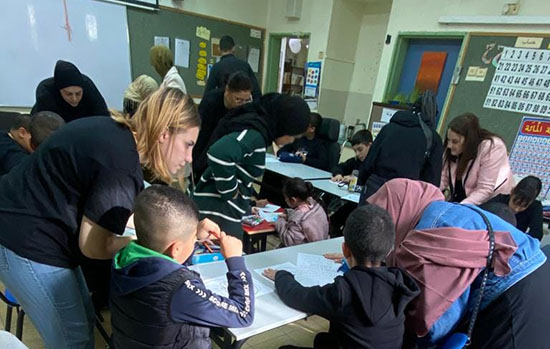 412696365 681782660805181 4069294008550181350 N