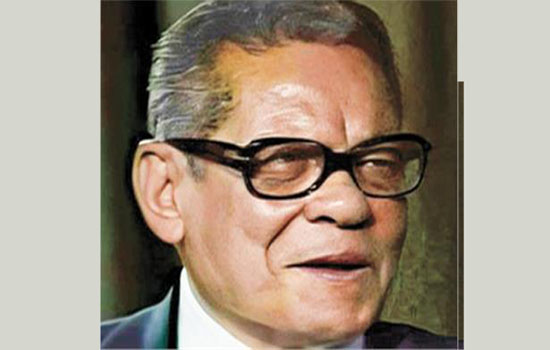 الشاعر طاهر أبو فاشا