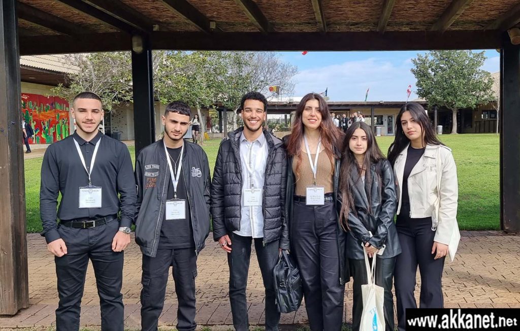 1b1e73ae B744 4238 8adc Dc8bc37eeea9