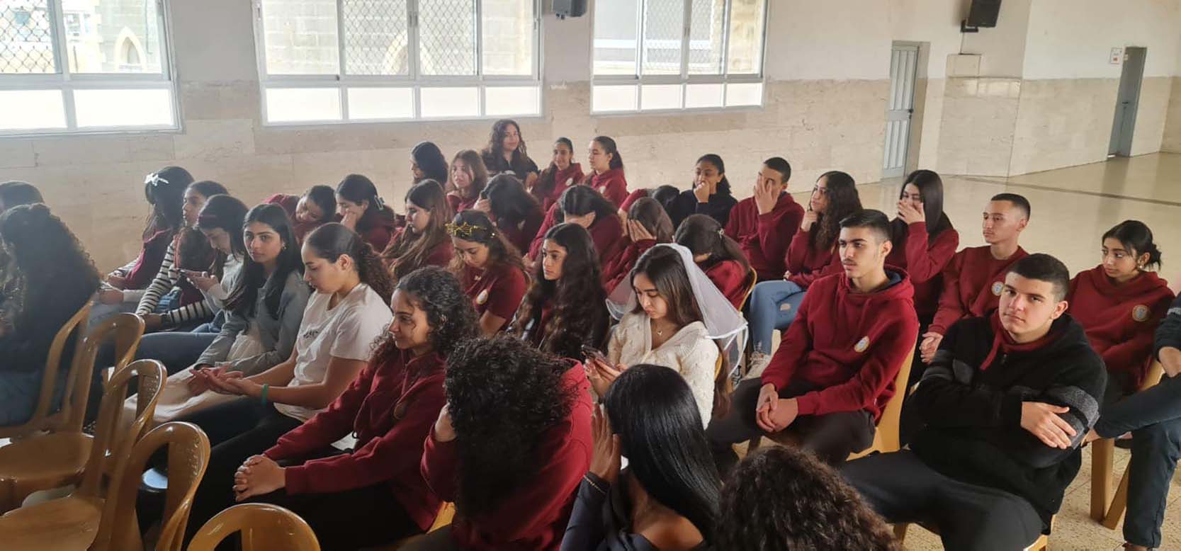 423225253 878389334086538 7678278864576964889 N