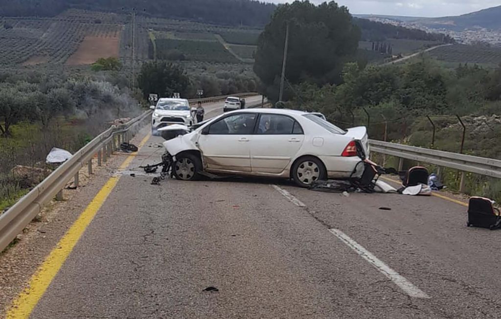 8aa6d887 5907 447f 8d04 49127dfb6e29