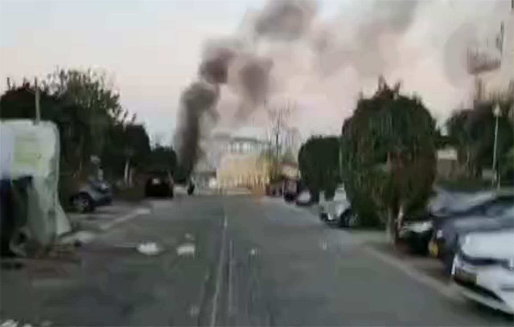 حريق في بيت شيمش بعد سقوط صاروخ