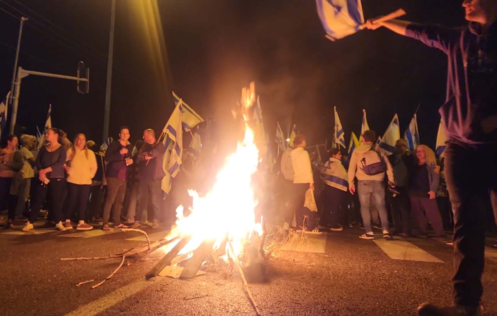 D23202f6 6d22 4dd3 8d95 Fdd53892370c