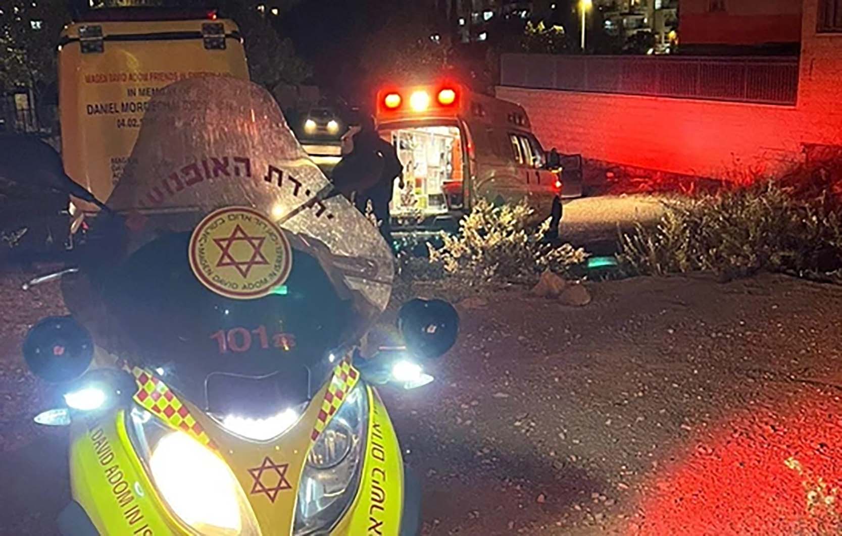 تصوير نجمة داوود الحمراء