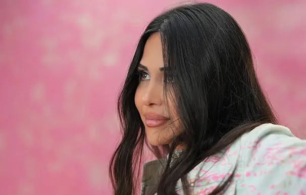 لارا نور