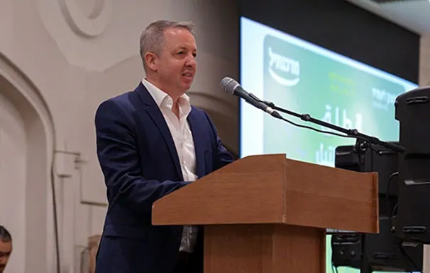 Dbf215fa 113f 4908 8def 9156a12c7143