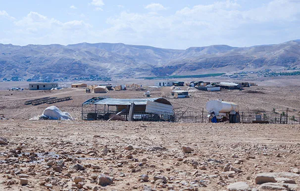الاغوار