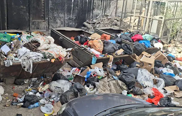 زبالة في القدس