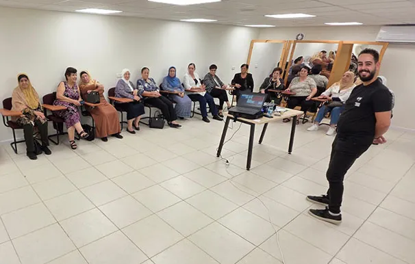 987ba580 C6a1 4810 9e50 60c9b965f9df