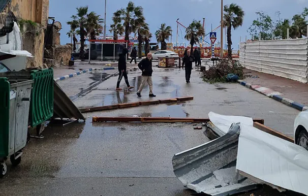 497405b1 F6ef 4e6b A38a F1c199fe94c8