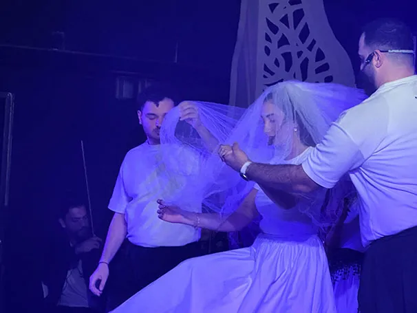 8b03a041 E02a 44ae 8fdc 6172e41c78f6