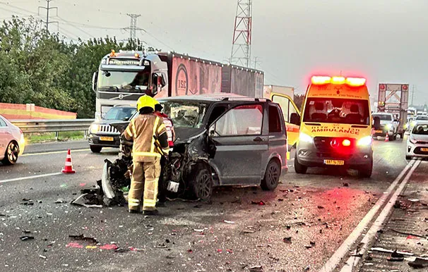 9866b4da 5ccc 4e86 9785 23b0801b4e3e