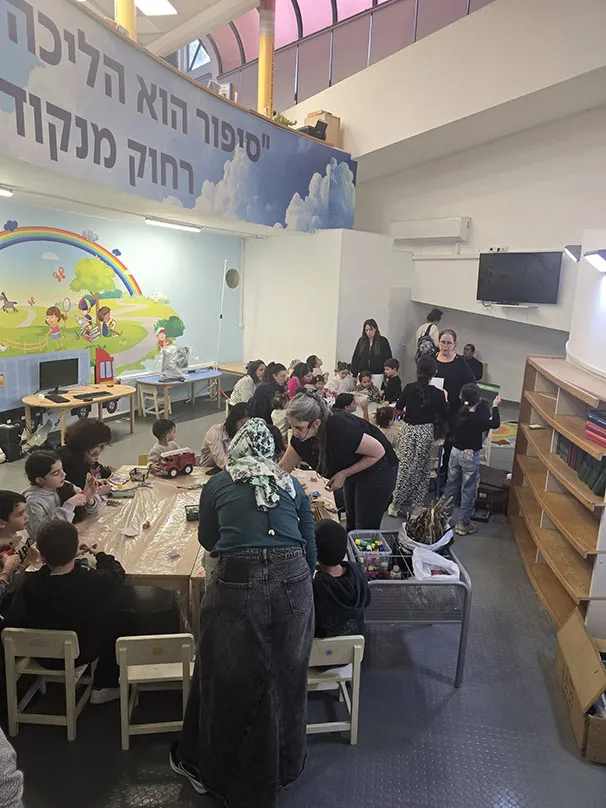 629808955 122240233592087671 3261605873729888748 N