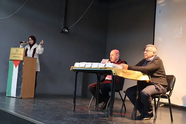 منصة حسن وتيسير ومنى