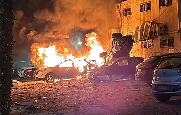 9c6fc2bb 2672 4863 A99d C7f9b97471cb