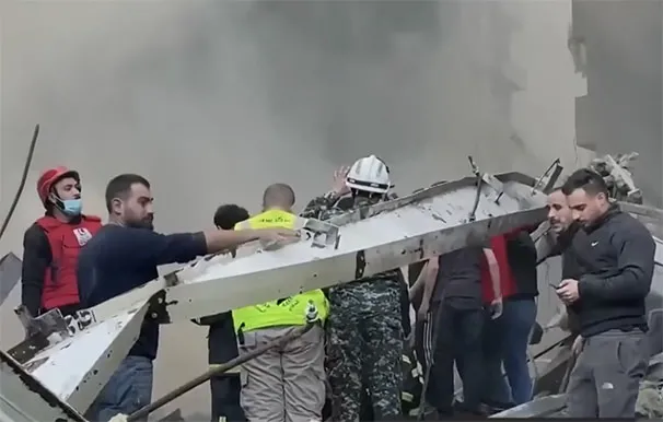 قصف بيروت٨٩٦٧٩٨٦