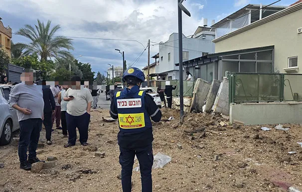 قصف تصوير نجمة داوود الحمراء